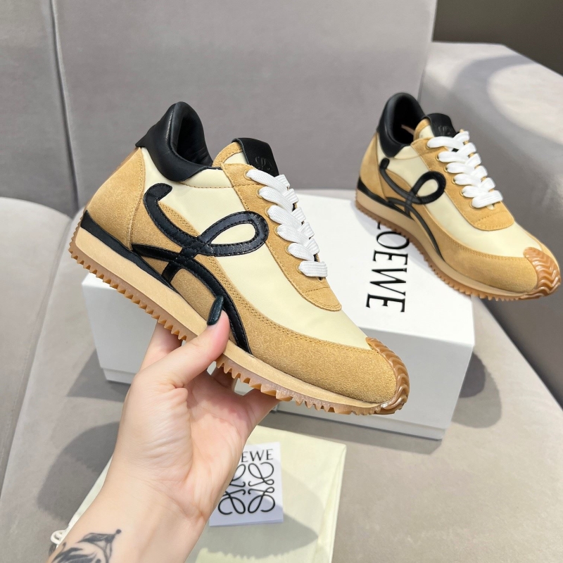 Loewe Sneakers